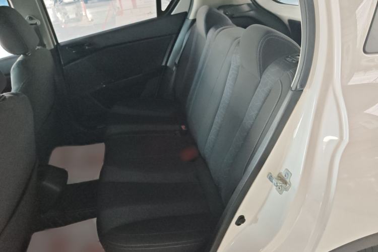 Used Baojun 310 2016 1.2L manual Comfort trim level Interior 1