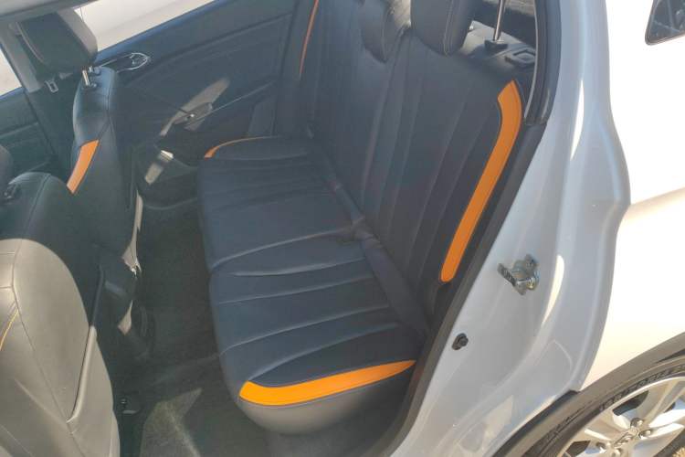 Used Baojun 310 2016 1.2L Manual Luxury Model Interior 1