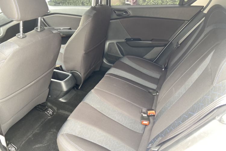 Used Baojun 310 2016 1.2L manual Comfort trim level Interior 2