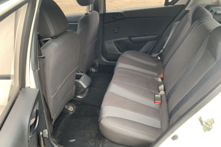 Used Baojun 310 2016 1.2L Manual Value Edition Interior 4