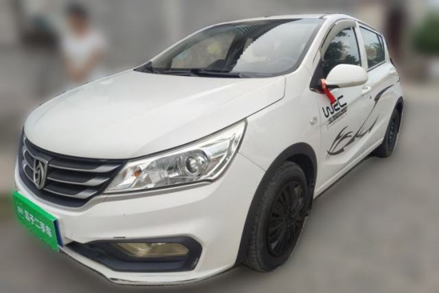 Used Baojun 310 2016 1.2L manual Comfort trim level
