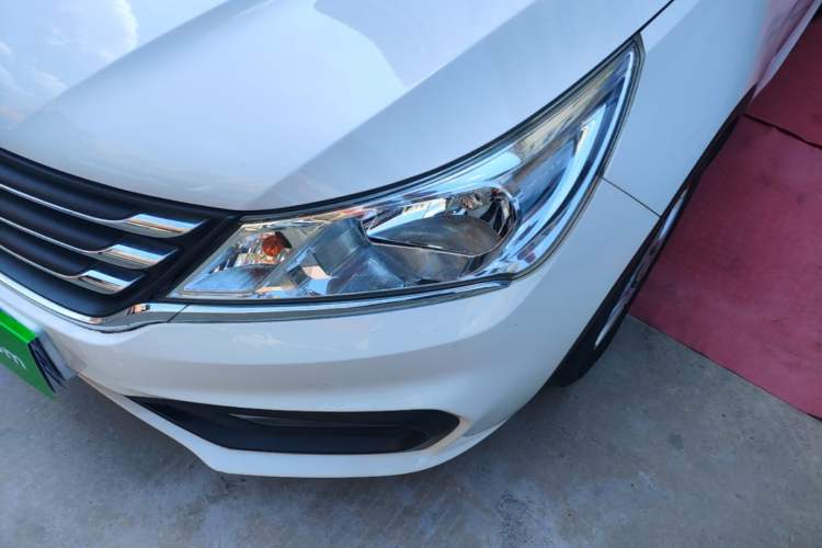 Used Baojun 310 2016 1.2L Manual Luxury Model Left Front Headlight