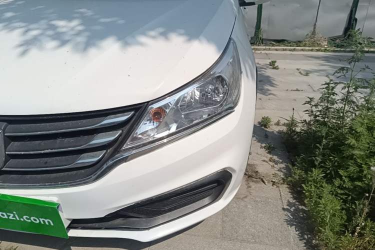 Used Baojun 310 2016 1.2L manual Comfort trim level Left Front Headlight