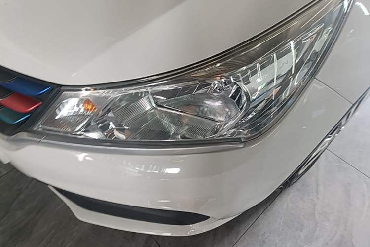 Used Baojun 310 2016 1.2L Manual Value Edition Left Front Headlight