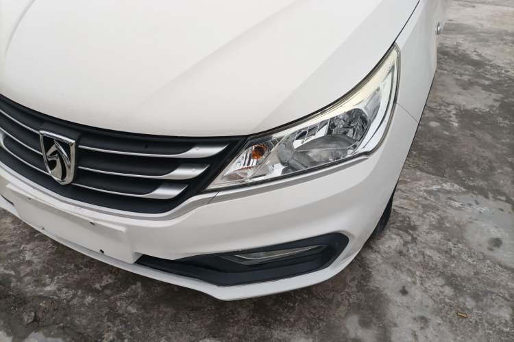 Used Baojun 310 2016 1.2L Manual Value Edition Left Front Headlight