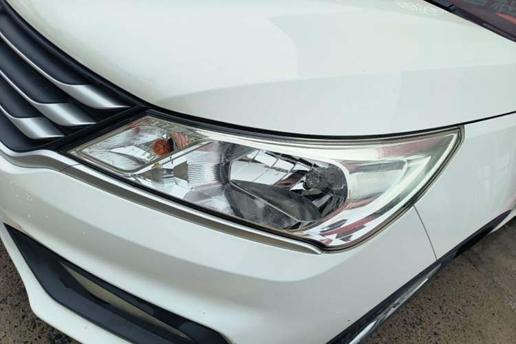 Used Baojun 310 2016 1.2L Manual Value Edition Left Front Headlight