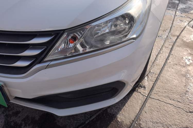 Used Baojun 310 2016 1.2L Manual Value Edition Left Front Headlight