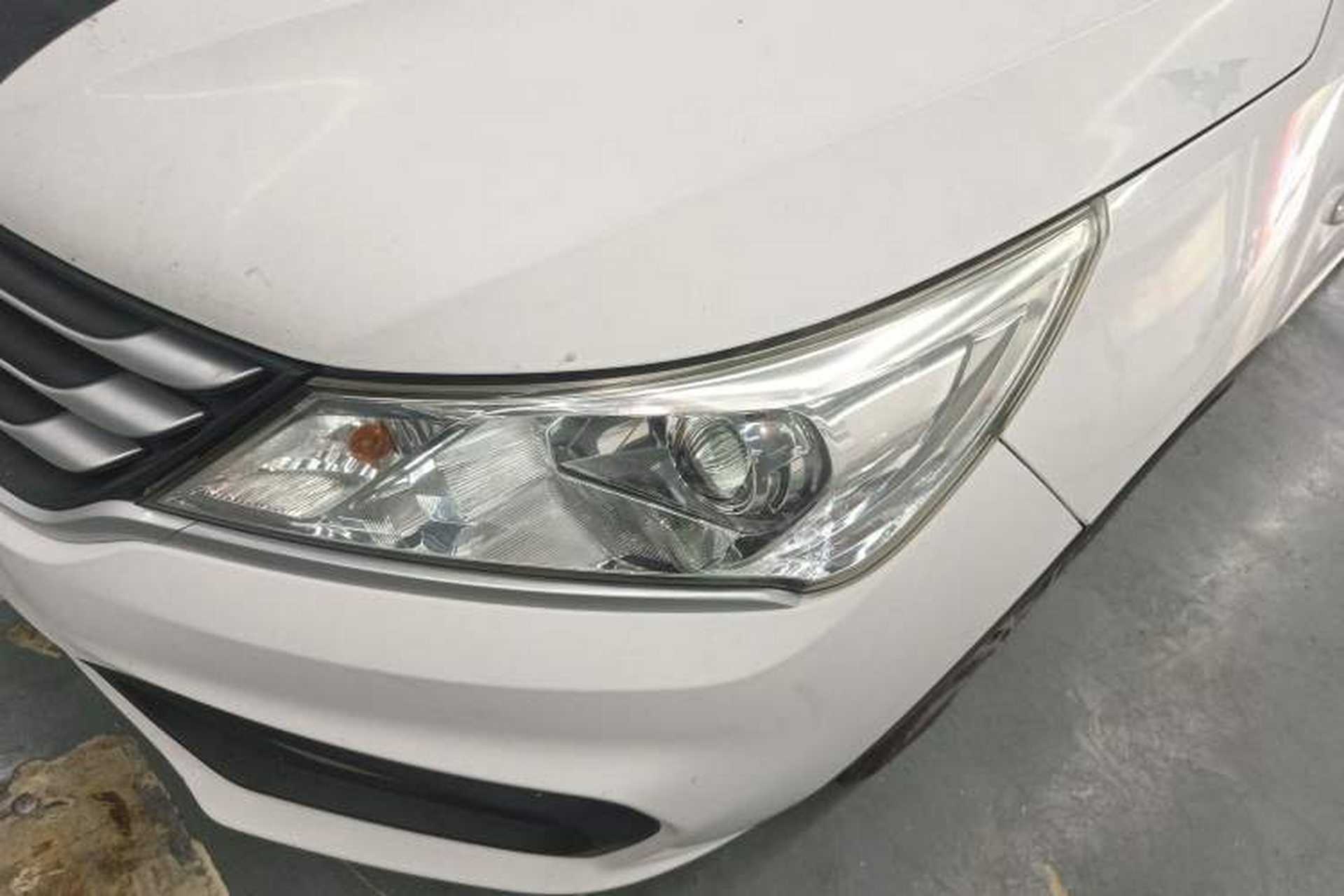 Used Baojun 310 2016 1.2L manual Comfort trim level Left Front Headlight