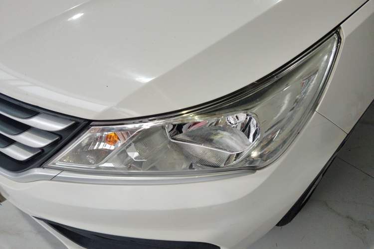 Used Baojun 310 2016 1.2L Manual Value Edition Left Front Headlight