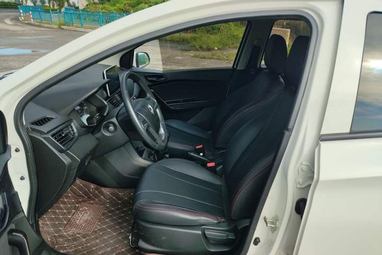 Used Baojun 310 2016 1.2L manual Comfort trim level Left Front Seat