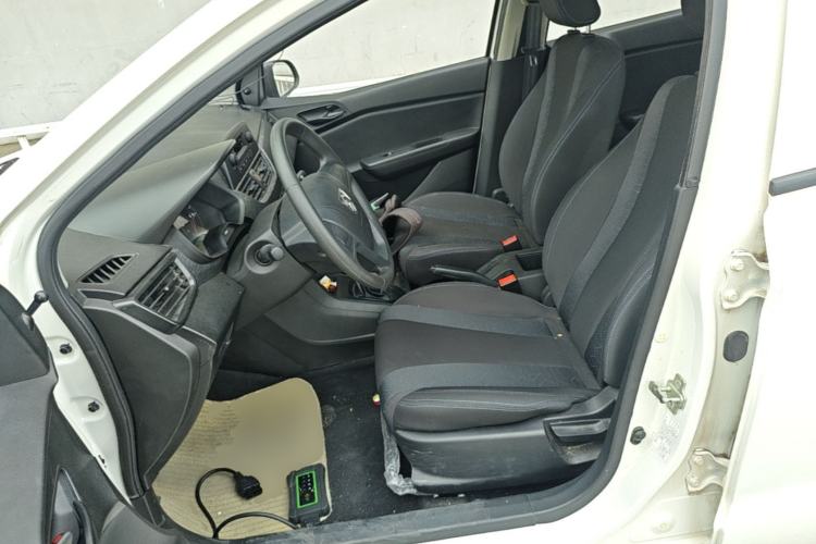Used Baojun 310 2016 1.2L Manual Value Edition Left Front Seat