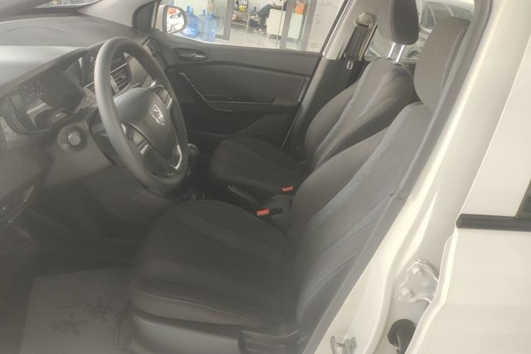 Used Baojun 310 2016 1.2L manual Comfort trim level Left Front Seat