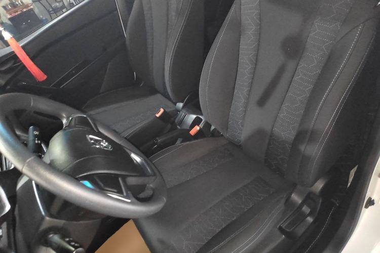 Used Baojun 310 2016 1.2L manual Comfort trim level Left Front Seat