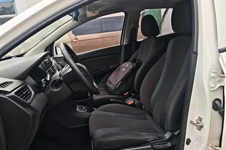 Used Baojun 310 2016 1.2L manual Comfort trim level Left Front Seat