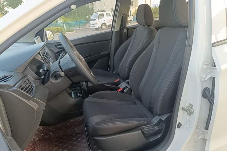Used Baojun 310 2016 1.2L manual Comfort trim level Left Front Seat