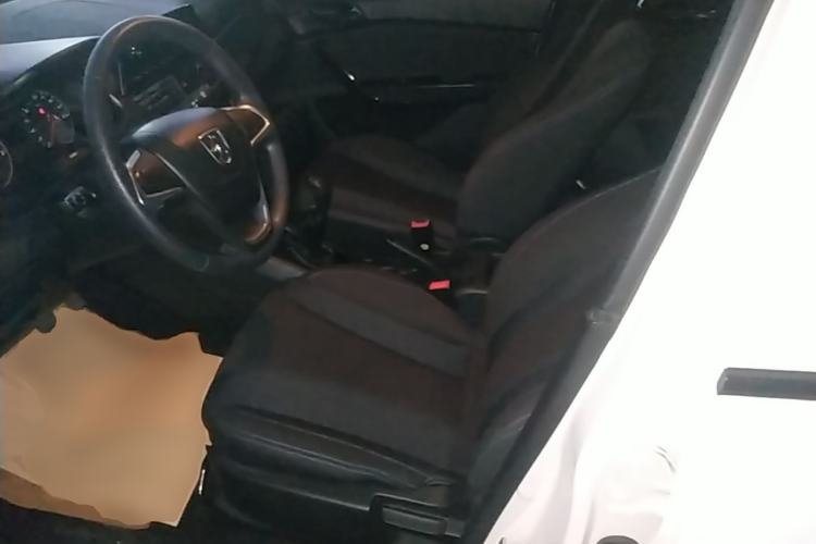 Used Baojun 310 2016 1.2L manual Comfort trim level Left Front Seat