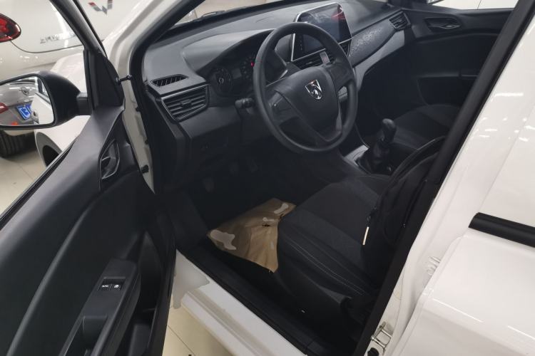 Used Baojun 310 2016 1.2L Manual Value Edition Left Front Seat