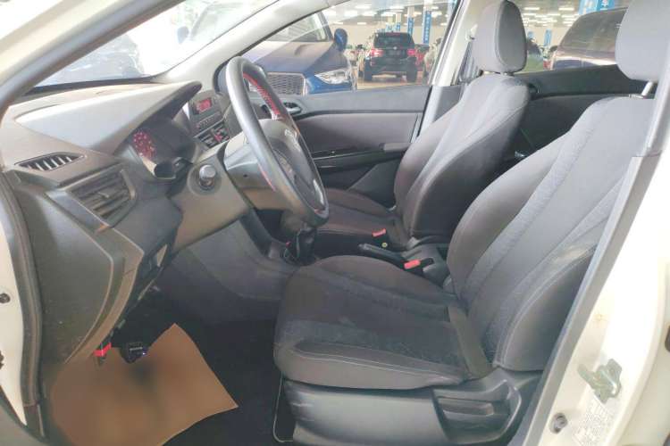 Used Baojun 310 2016 1.2L manual Comfort trim level Left Front Seat