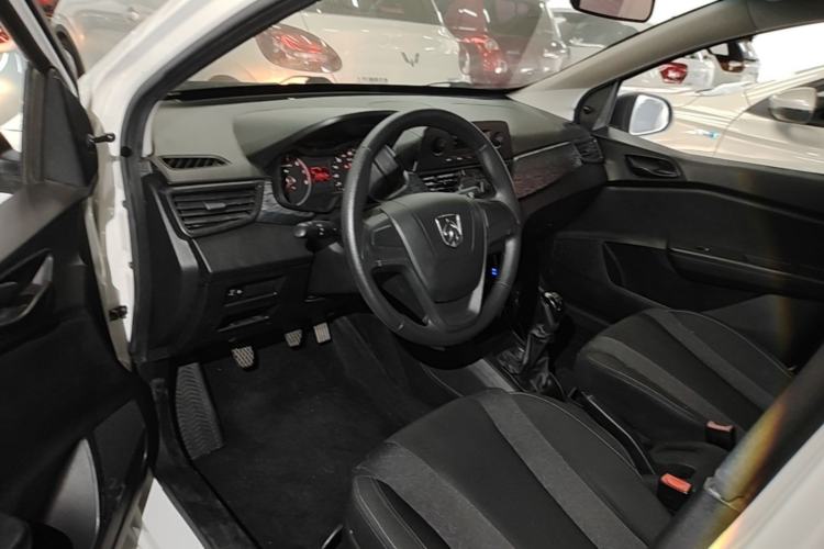 Used Baojun 310 2016 1.2L Manual Value Edition Left Front Seat