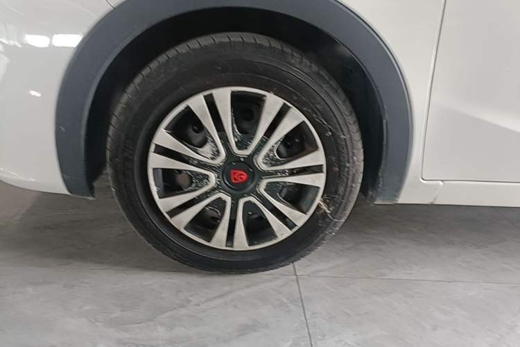 Used Baojun 310 2016 1.2L Manual Value Edition Left Front Wheel Hub