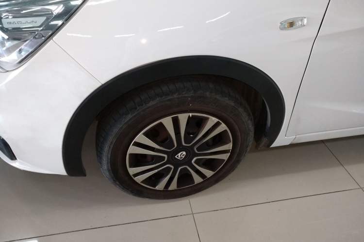 Used Baojun 310 2016 1.2L Manual Value Edition Left Front Wheel Hub