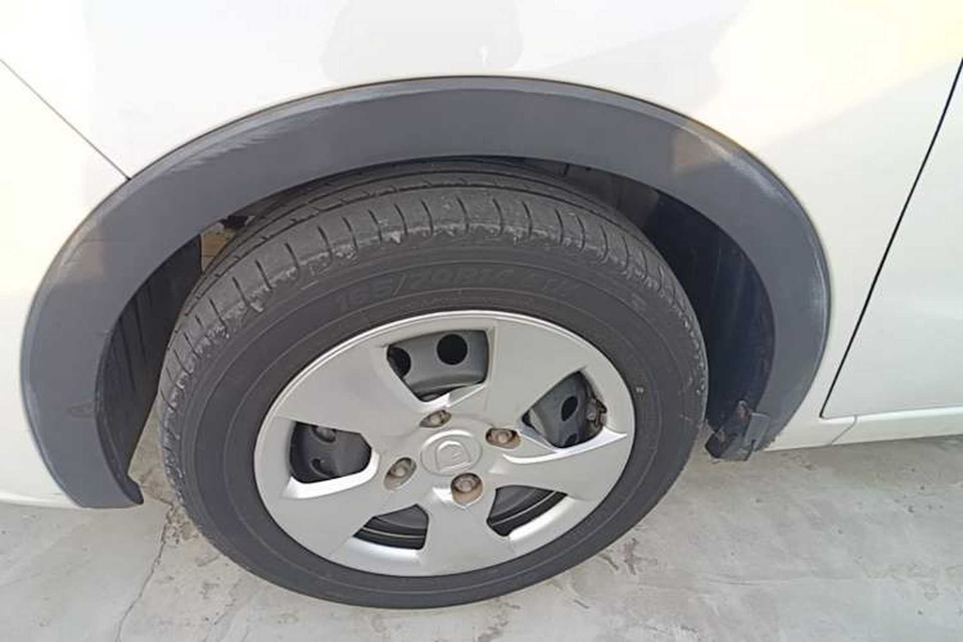 Used Baojun 310 2016 1.2L manual Comfort trim level Left Front Wheel Hub
