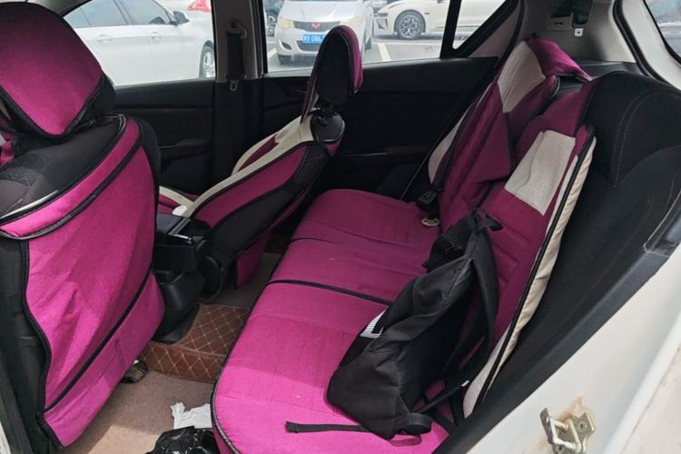 Used Baojun 310 2016 1.2L manual Comfort trim level Left Rear Seat