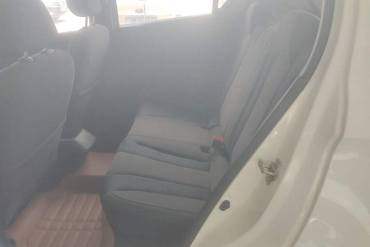 Used Baojun 310 2016 1.2L manual Comfort trim level Left Rear Seat