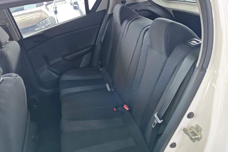 Used Baojun 310 2016 1.2L Manual Value Edition Left Rear Seat