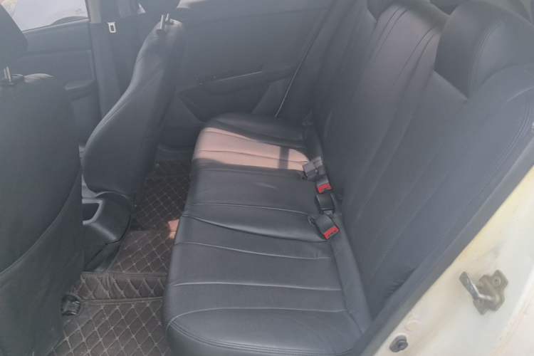 Used Baojun 310 2016 1.2L manual Comfort trim level Left Rear Seat