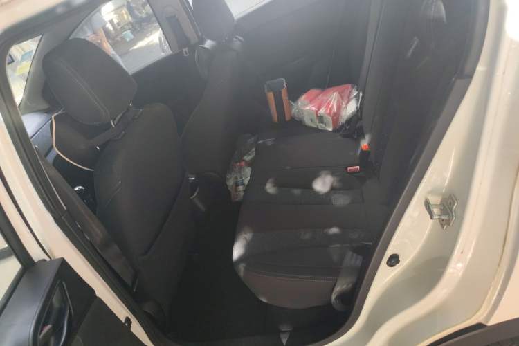 Used Baojun 310 2016 1.2L manual Comfort trim level Left Rear Seat
