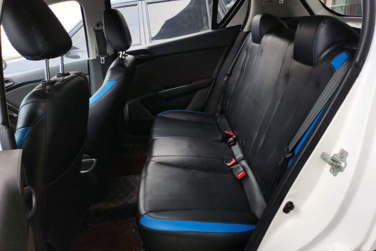 Used Baojun 310 2016 1.2L manual Comfort trim level Left Rear Seat