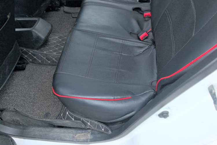 Used Baojun 310 2016 1.2L Manual Value Edition Left Rear Seat