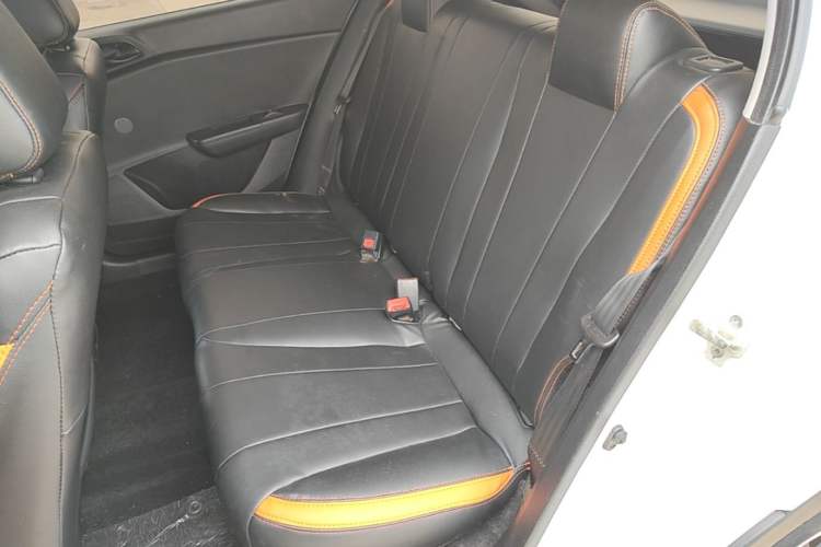 Used Baojun 310 2016 1.2L Manual Value Edition Left Rear Seat