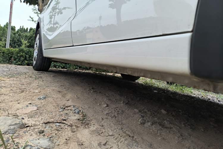 Used Baojun 310 2016 1.2L Manual Value Edition Left Side Sill