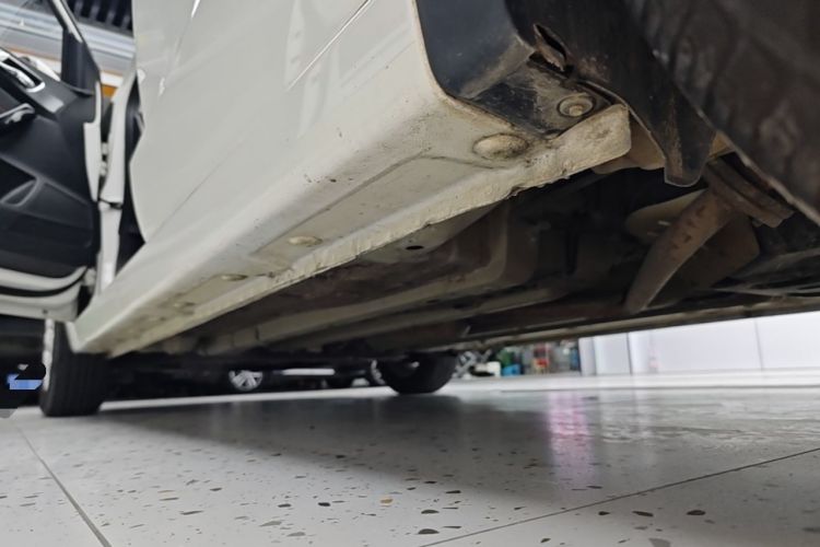 Used Baojun 310 2016 1.2L Manual Luxury Model Left Side Sill
