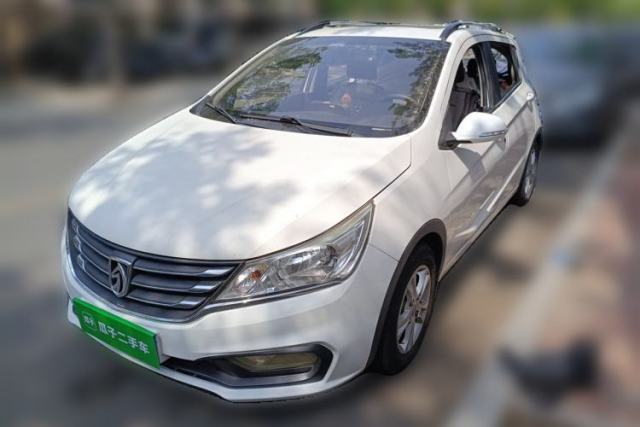 Used Baojun 310 2016 1.2L Manual Luxury Model