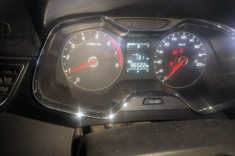 Used Baojun 310 2016 1.2L Manual Luxury Model Odometer Close Up