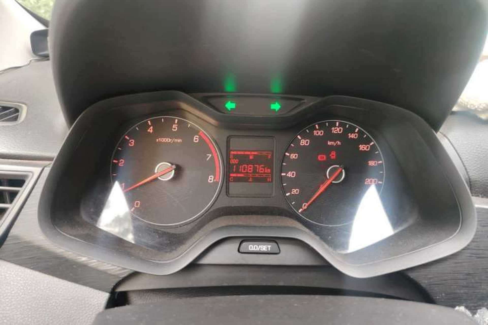 Used Baojun 310 2016 1.2L Manual Value Edition Odometer Close Up