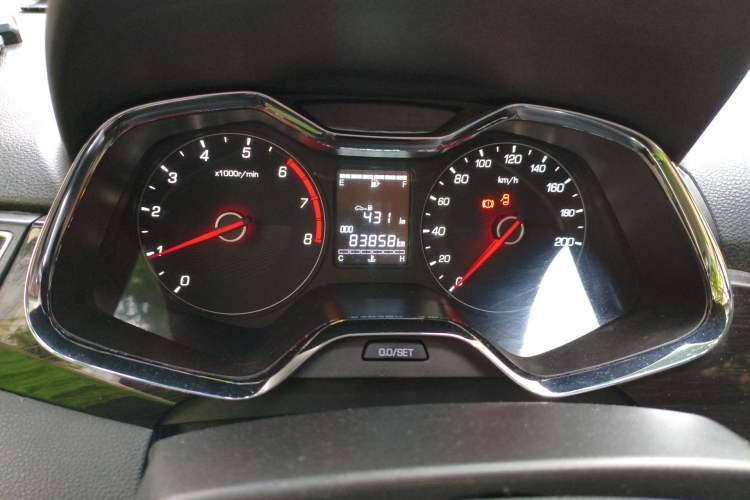 Used Baojun 310 2016 1.2L Manual Luxury Model Odometer Close Up