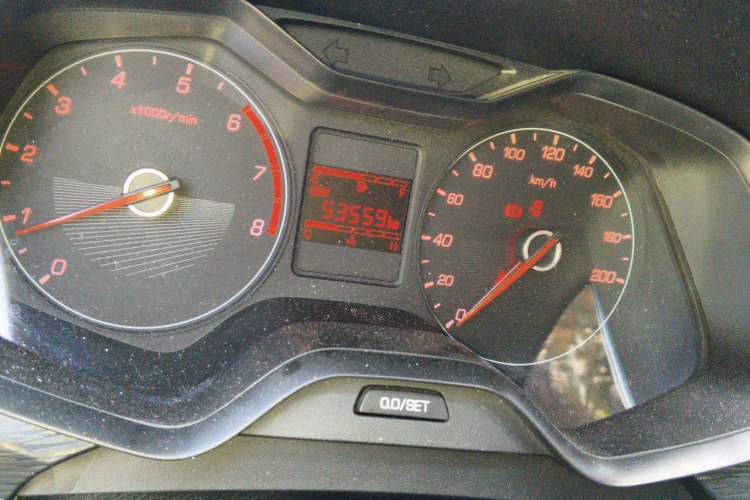 Used Baojun 310 2016 1.2L Manual Value Edition Odometer Close Up