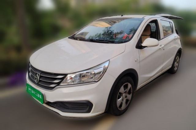 Used Baojun 310 2016 1.2L manual Comfort trim level
