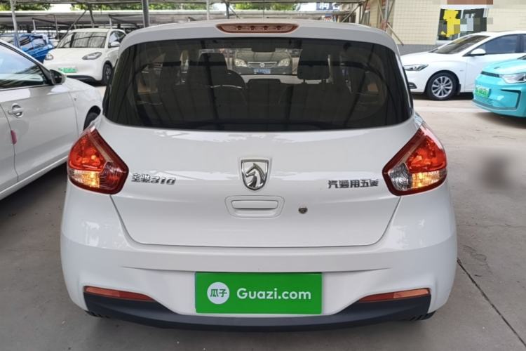 Used Baojun 310 2016 1.2L manual Comfort trim level Rear