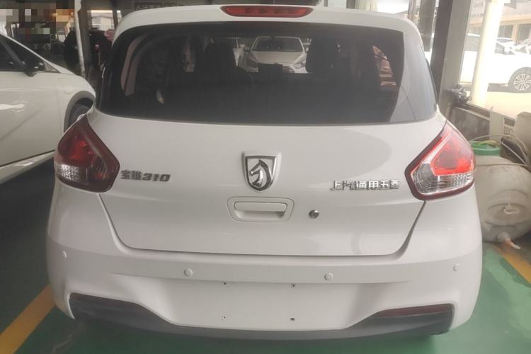 Used Baojun 310 2016 1.2L manual Comfort trim level Rear