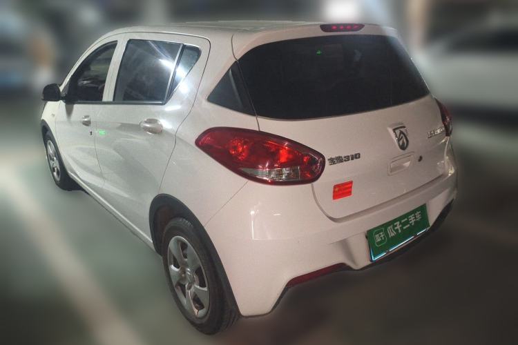 Used Baojun 310 2016 1.2L manual Comfort trim level Rear Left 45 Deg