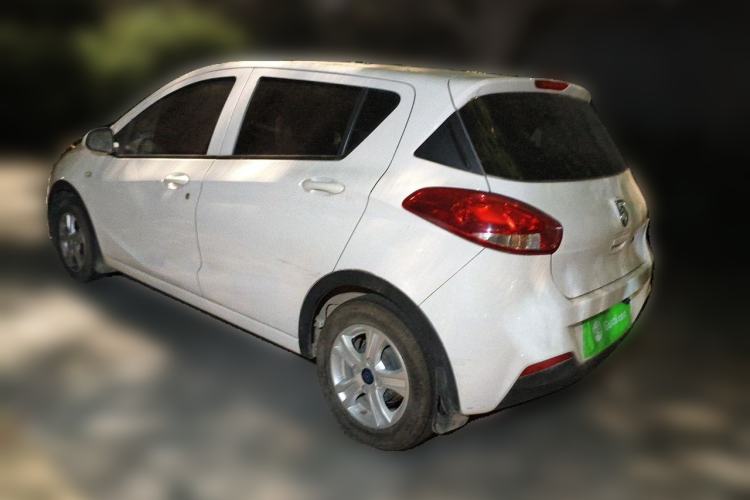 Used Baojun 310 2016 1.2L manual Comfort trim level Rear Left 45 Deg