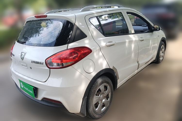 Used Baojun 310 2016 1.2L manual Comfort trim level Rear Right 45 Deg