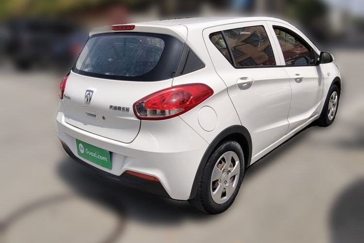 Used Baojun 310 2016 1.2L manual Comfort trim level Rear Right 45 Deg