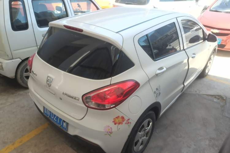 Used Baojun 310 2016 1.2L manual Comfort trim level Rear Right 45 Deg