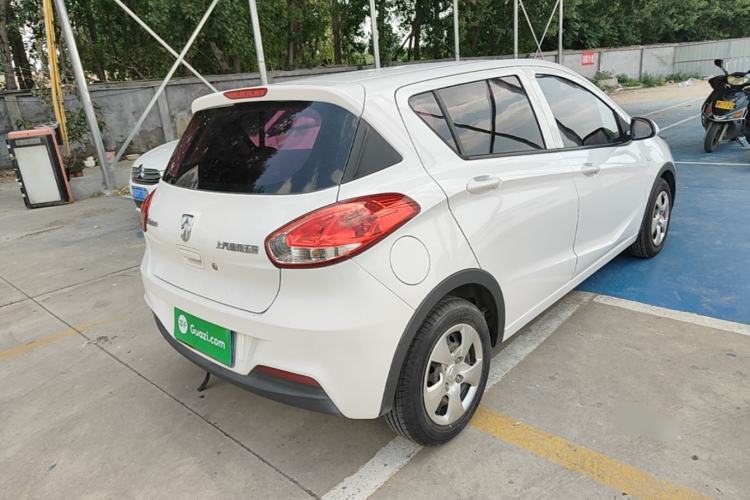 Used Baojun 310 2016 1.2L manual Comfort trim level Rear Right 45 Deg